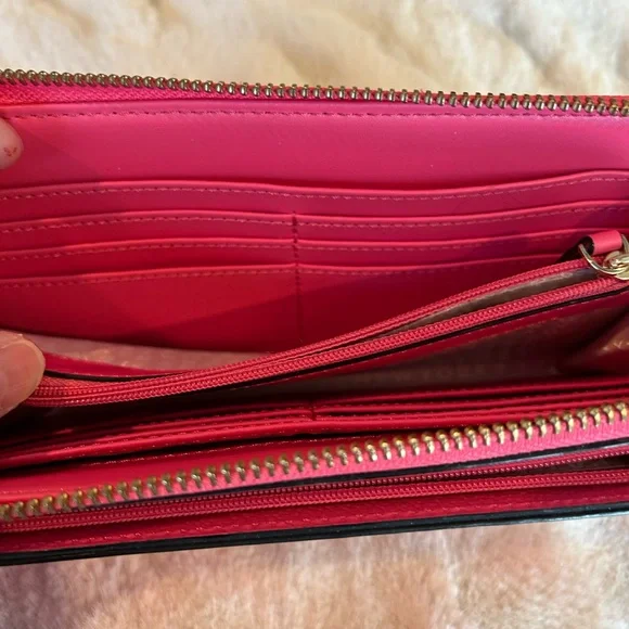 Kate Spade Pink Wallet - Picture 7 of 9